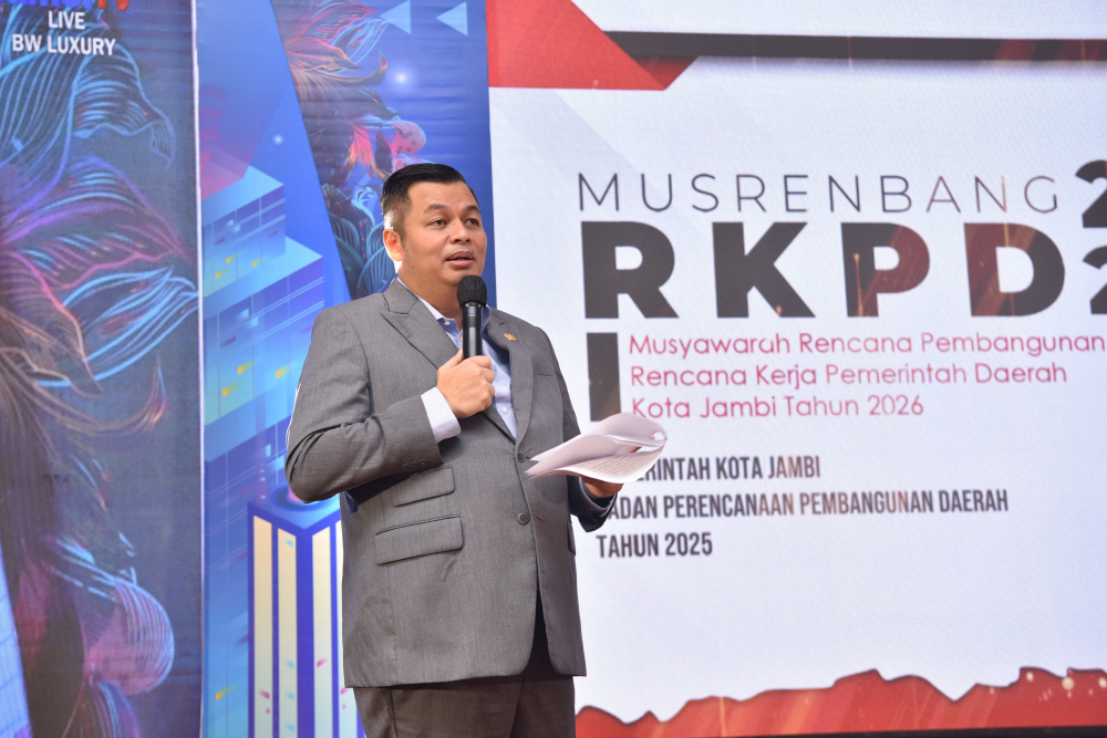 Ketua DPRD Kota Jambi, Kemas Faried Alfarelly